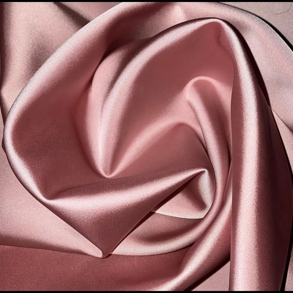 3 pack of Silk and satin scrunchies ✨